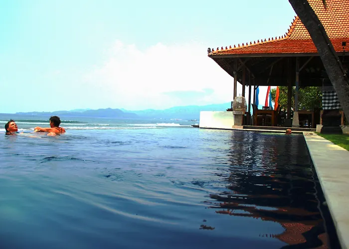 Bali Santi Candidasa